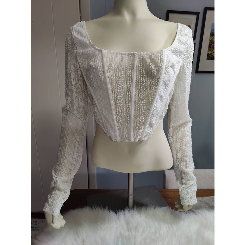Celebrity by Hera Long Sleeve Lace Corset with Gold Zipper